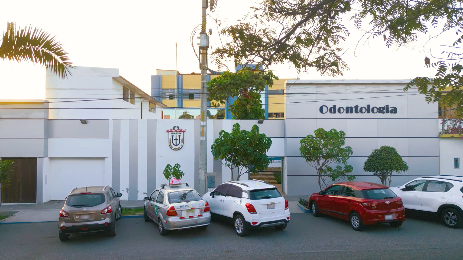 Fachada de la Clínica Odontológica - vista 1