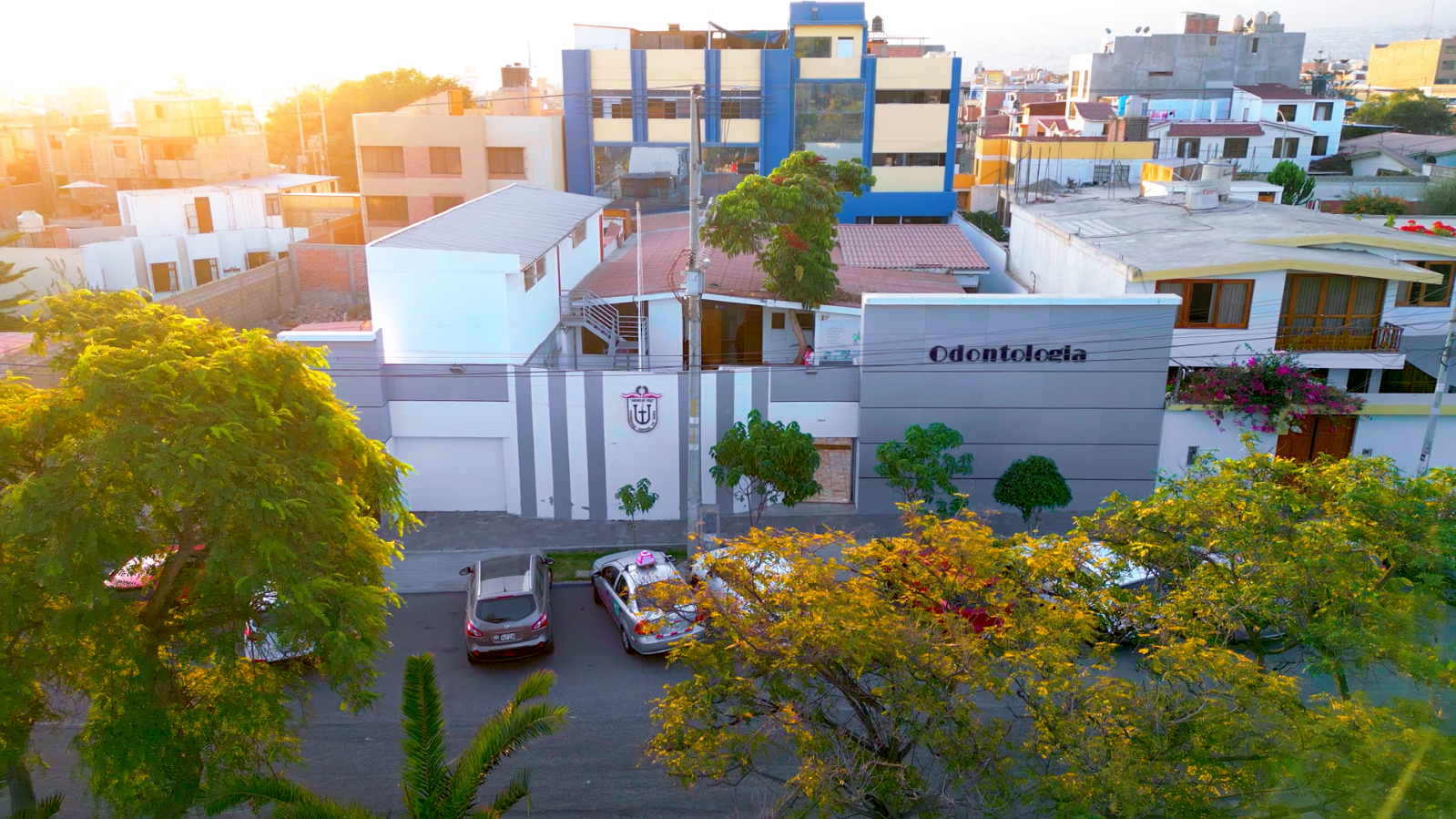 Fachada de la Clínica Odontológica - vista 2